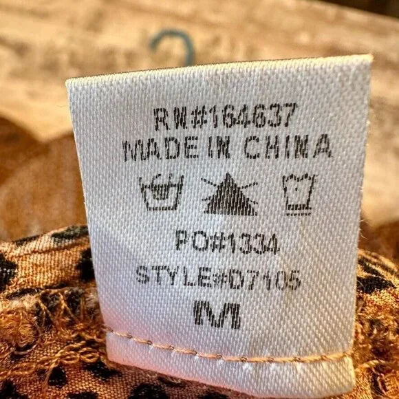 VICI Tiered Midi Dress Size Medium Tan/Black Leopard/Cheetah Print Tie Front - Picture 4 of 16